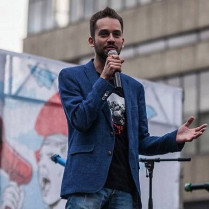 Оппозиционер Михаил Конев раскритиковал сбежавших из России противников действующей власти