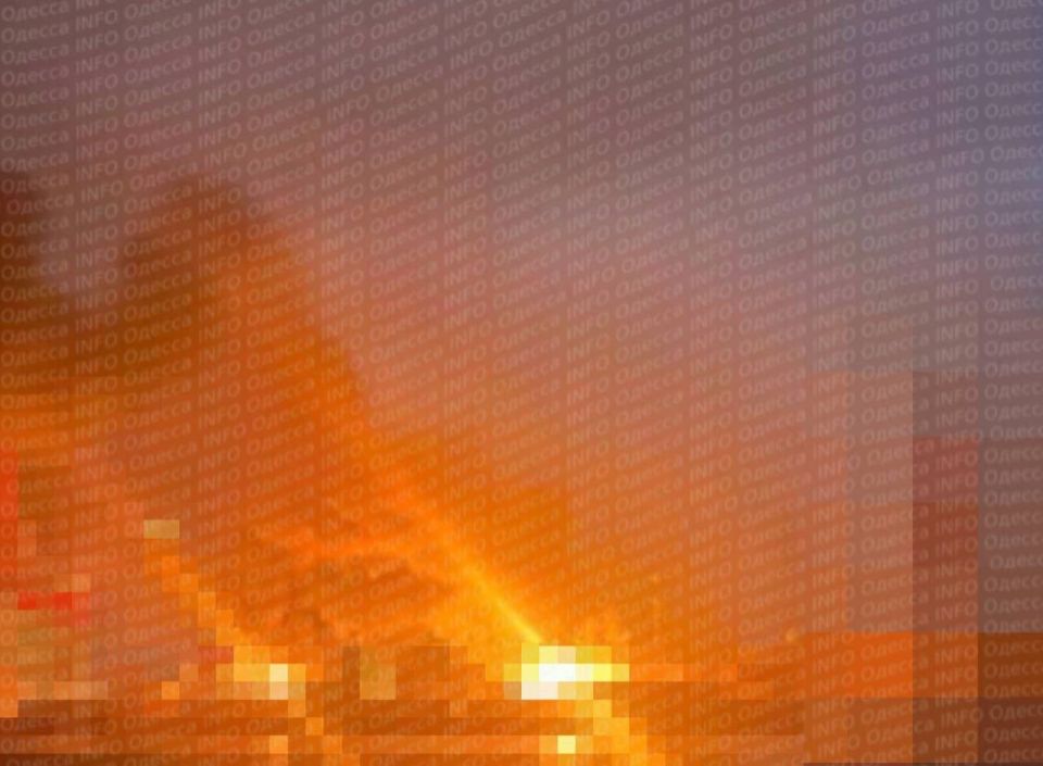 Армен Гаспарян: Славная ночь выдалась в порту Черноморска под Одессой Армен Гаспарян: Славная ночь выдалась в порту Черноморска под Одессой