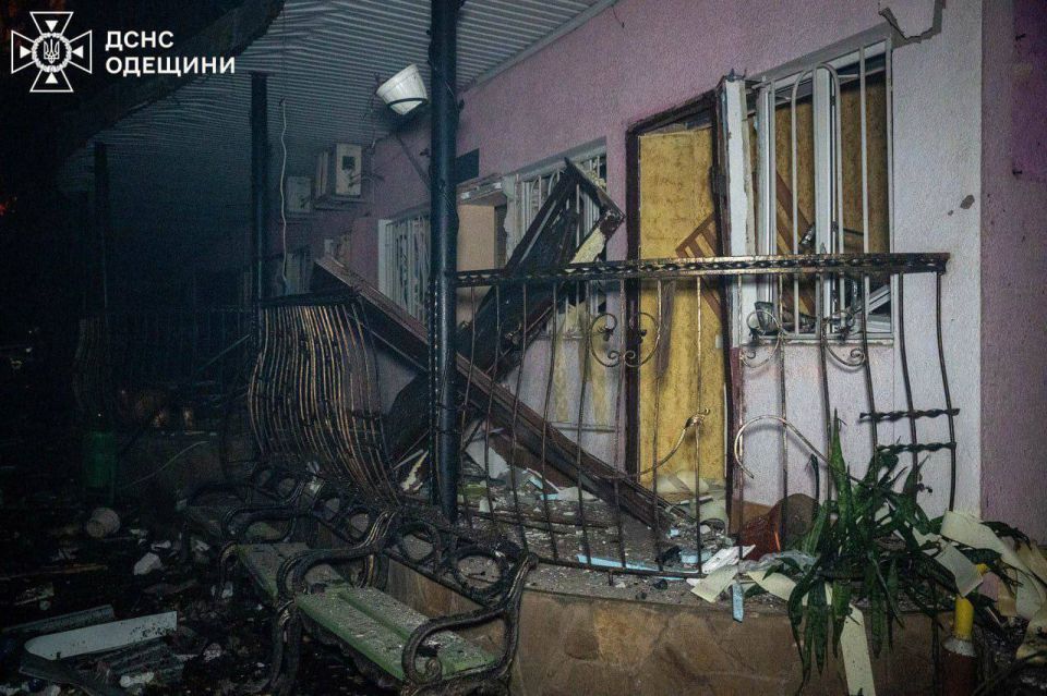 ВС РФ ночью атаковали энергетическую и гражданскую инфраструктуру Одесской области, — ГСЧС Украины ВС РФ ночью атаковали энергетическую и гражданскую инфраструктуру Одесской области, — ГСЧС Украины