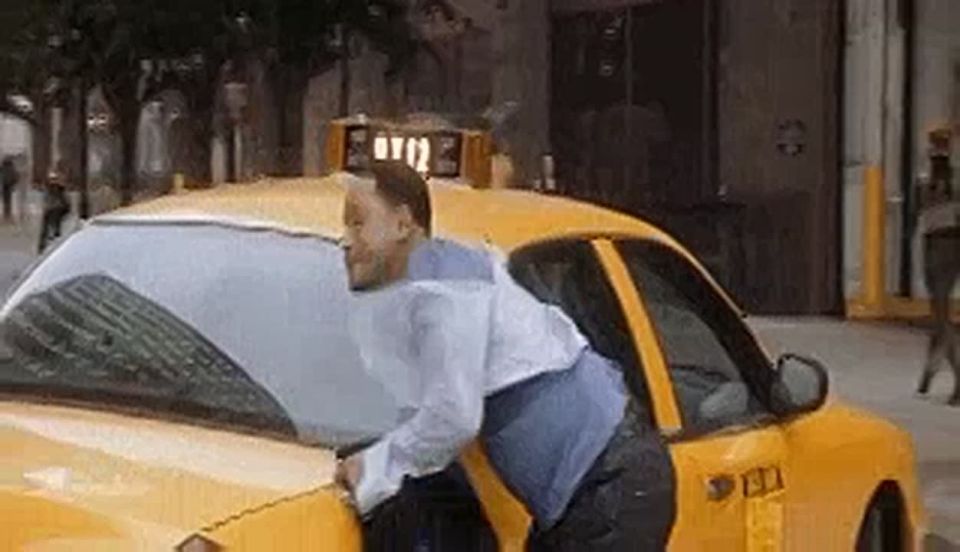 В Одессе таксист рылся в чужой посылке и нашёл наркотики