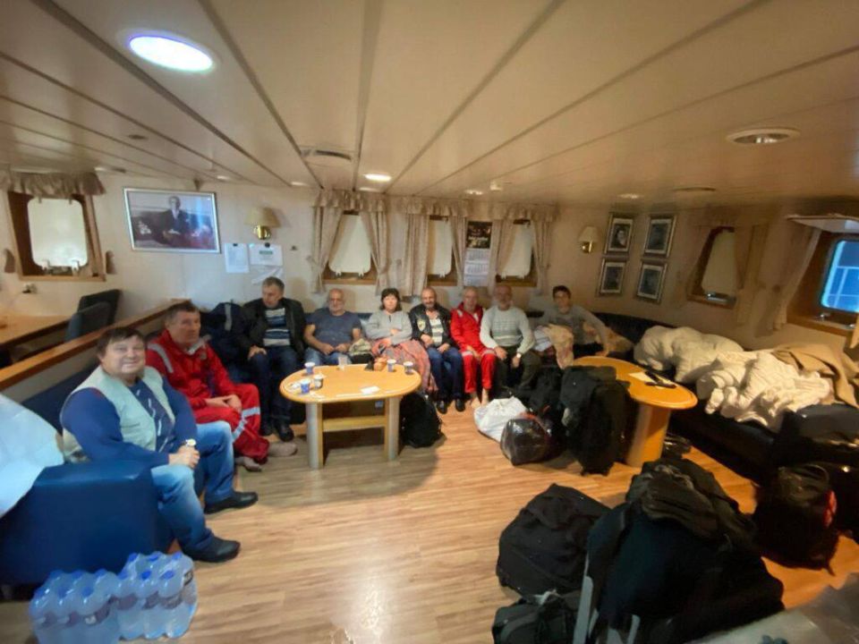 Появились кадры крушения сухогруза в Черном море Появились кадры крушения сухогруза в Черном море