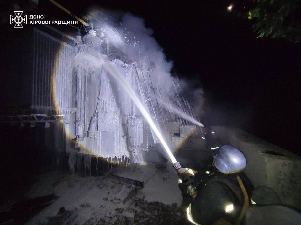 Алексей Живов: Российские войска нанесли массированные удары по объектам на Украине Алексей Живов: Российские войска нанесли массированные удары по объектам на Украине