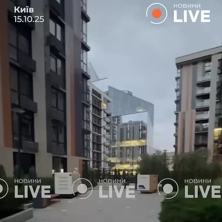 Полный блэкаут в Киеве, Киевской, Днепропетровской и Одесской областях, сообщили в украинском энергохолдинге ДТЭК