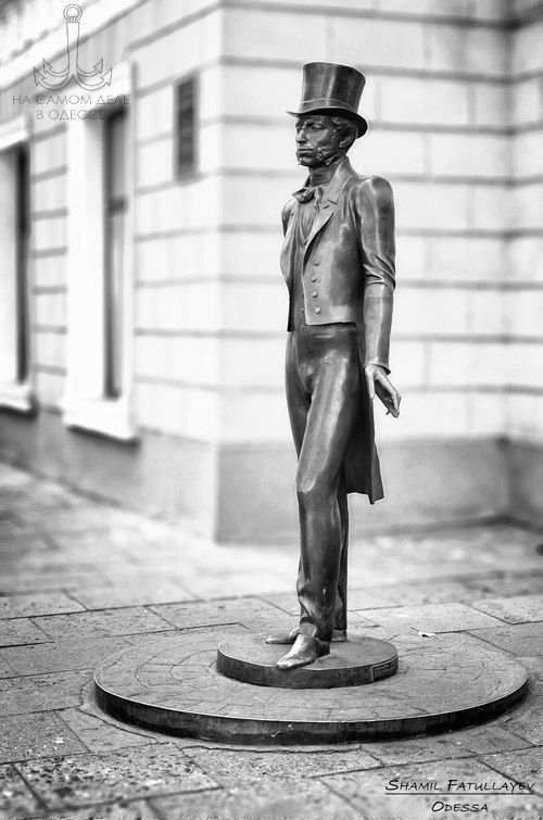 Немного магии чёрно-белой Одессы Говорят,что монохромные снимки раскрывают самую суть, настоящую душу Немного магии чёрно-белой Одессы Говорят,что монохромные снимки раскрывают самую суть, настоящую душу