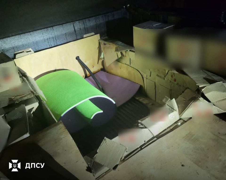 Два майора: Украинские прикордонники продолжают мешать уклонистам от службы в ВСУ бежать через границу Два майора: Украинские прикордонники продолжают мешать уклонистам от службы в ВСУ бежать через границу