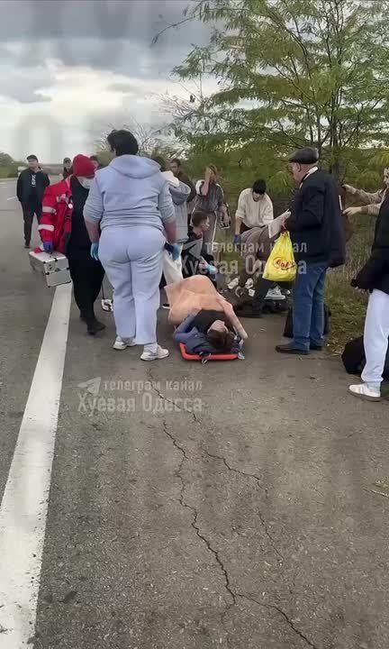 На трассе Одессе-Киев перевернулась маршрутка