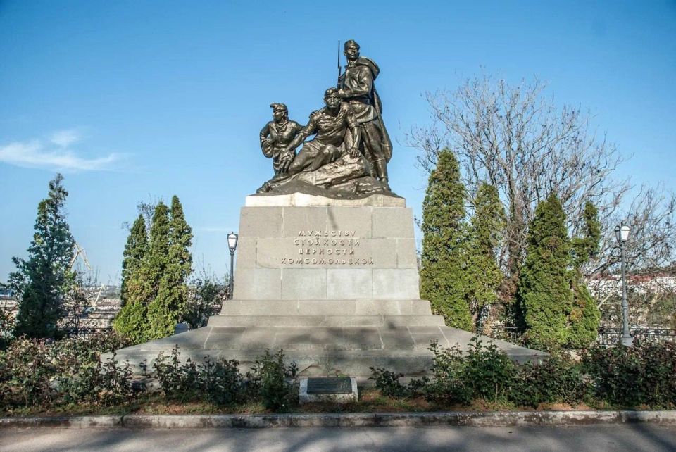 Михаил Развожаев: Сегодня исполняется 90 лет со дня рождения выдающегося скульптора, народного художника Украины, Почётного гражданина Города-Героя Севастополя Станислава Александровича Чижа Михаил Развожаев: Сегодня исполняется 90 лет со дня рождения выдающегося скульптора, народного художника Украины, Почётного гражданина Города-Героя Севастополя Станислава Александровича Чижа