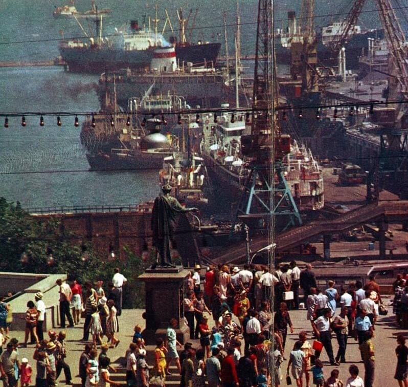 Пришло время для нашей постоянной рубрики #odessa_old Пришло время для нашей постоянной рубрики #odessa_old