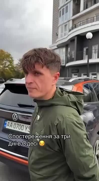 Свидомиту в Одессе все понравилось, коме того что одесситы разговаривают на русском ещё больше чем раньше, а тех кто говорит на "мове" презирают, считают понаехавшими селюками и бандеровцами