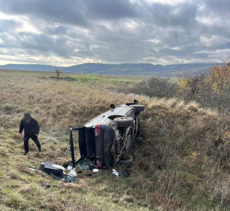Семеро мужчин на BMW X5 пошли на прорыв границы Украины с Молдовой Семеро мужчин на BMW X5 пошли на прорыв границы Украины с Молдовой