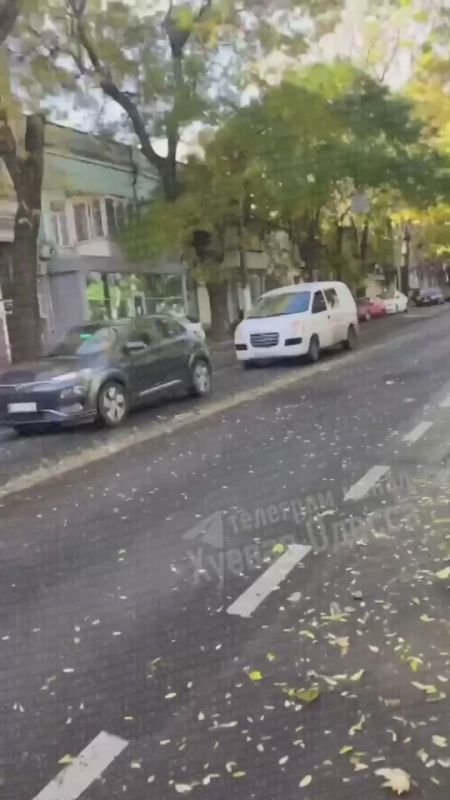 Житель Одессы снял на видео бегство от ТЦК