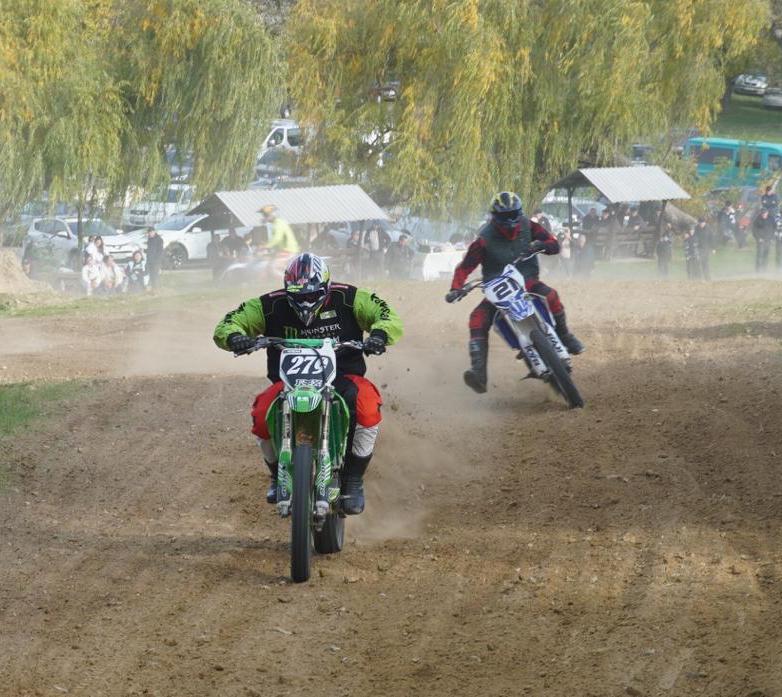 В Одесской области прошли спортивные гонки мотоциклистов