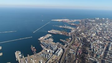 По указанию Макрона Генштаб французских вооружённых сил готовит к развёртыванию на Украине в помощь киевскому режиму контингент численностью до 2 тыс