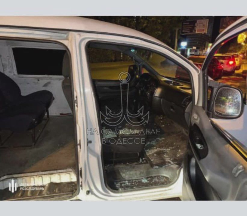    .        ,  ,     ,    - 