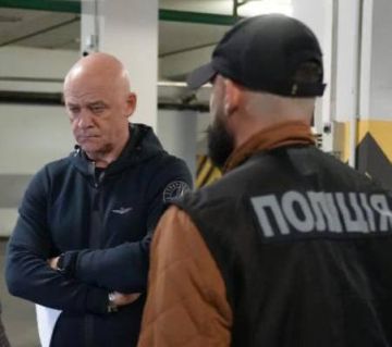 «Чего ожидать от русских» — Зеленский вручил экс-мэру Одессы Труханову подозрение