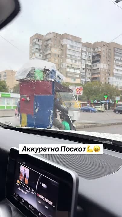 На улицах Одессы заметили мусорную маршрутку