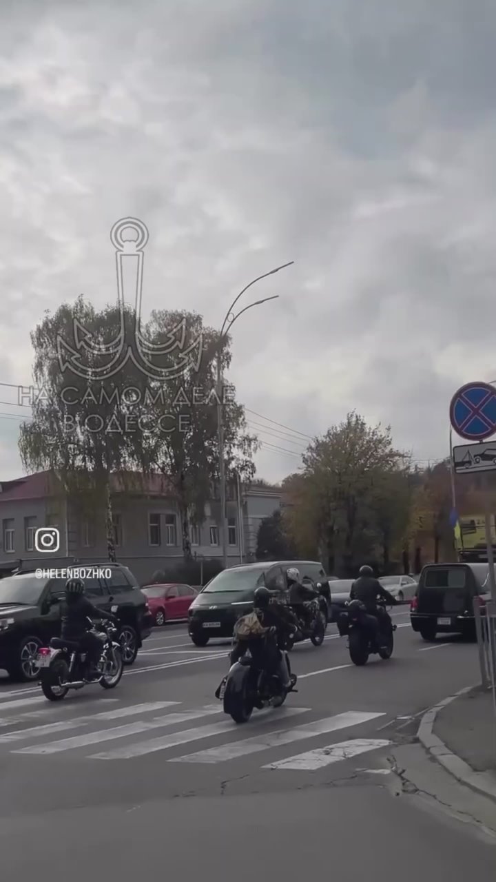 Пляски на костях и похоронные шоу