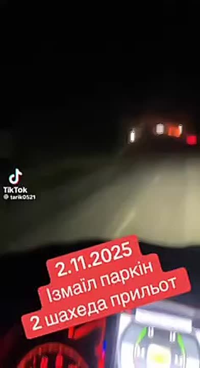 Сергей Лебедев: #Измаил, ночной прилёт. Прилетело в отстойник фур, на которые перегружали военные товары из порта