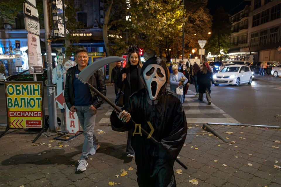 Весёлый ужас: в Одессе в небывалых масштабах отметили Хэллоуин