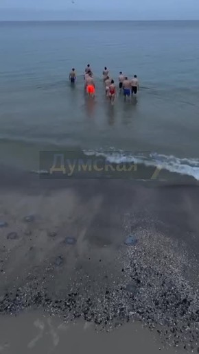Одесситы, видимо, будут купаться в море круглый год