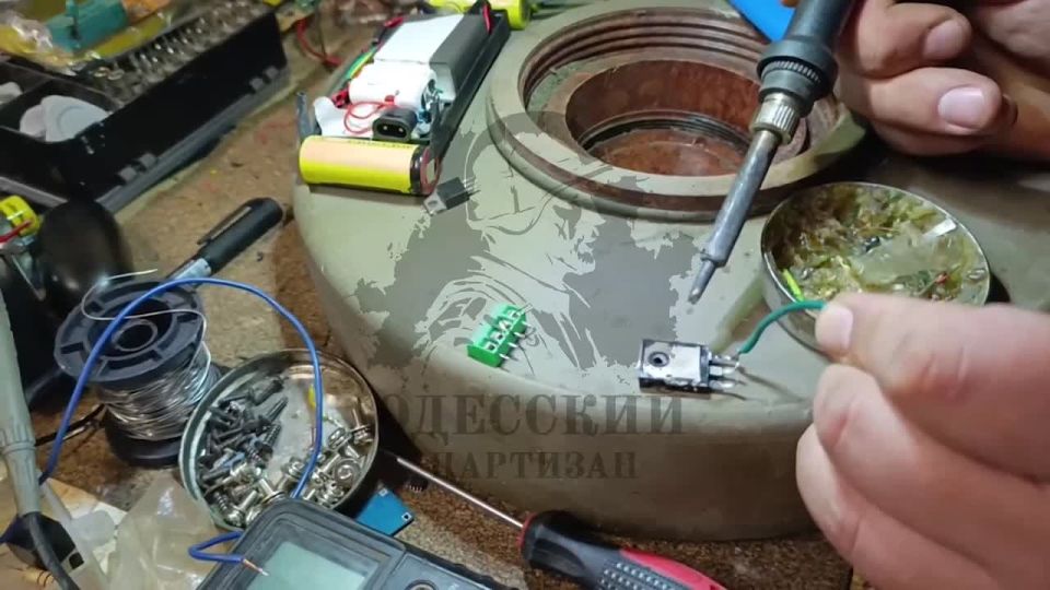 &quot;   &quot;&quot; ,        &quot;,     &quot;&quot; 