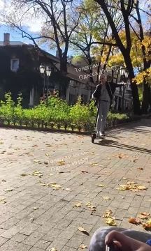 Немного одесской осенней атмосферы вам в ленту