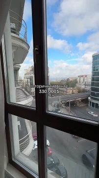 В Одессе продают квартиру в стиле «цыганского барокко»