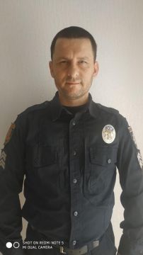 Старшего сержанта Гораша В.Ю., по собственной дурости подарившего нам ценнейшие кадры подрыва Ж/Д состава на пути Измаил-Одесса, снова вызвали в СБУ