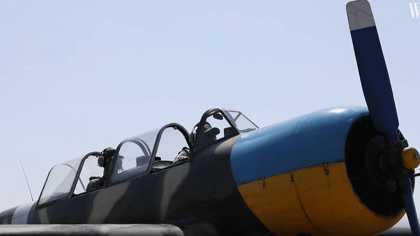 Голландская благотворительная организация Protect Ukraine приобрела для Одессы учебно-тренировочный самолет Як-52 в Великобритании за 78 тыс