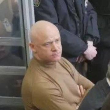 Свергнутого мэра Одессы выкупили у суда