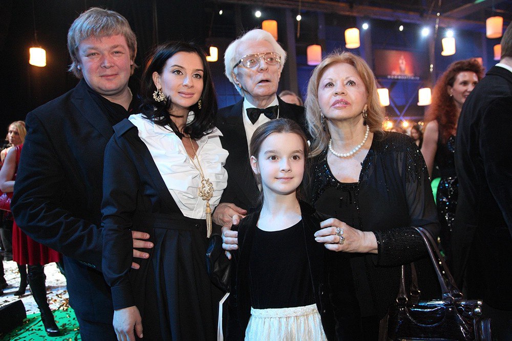 Его Лионелла. Три встречи Олега Стриженова и его третьей жены Его Лионелла. Три встречи Олега Стриженова и его третьей жены