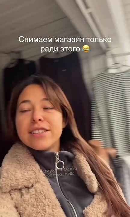 Милота дня: продавцы рынка на 7 км пускают греться бродячих собак