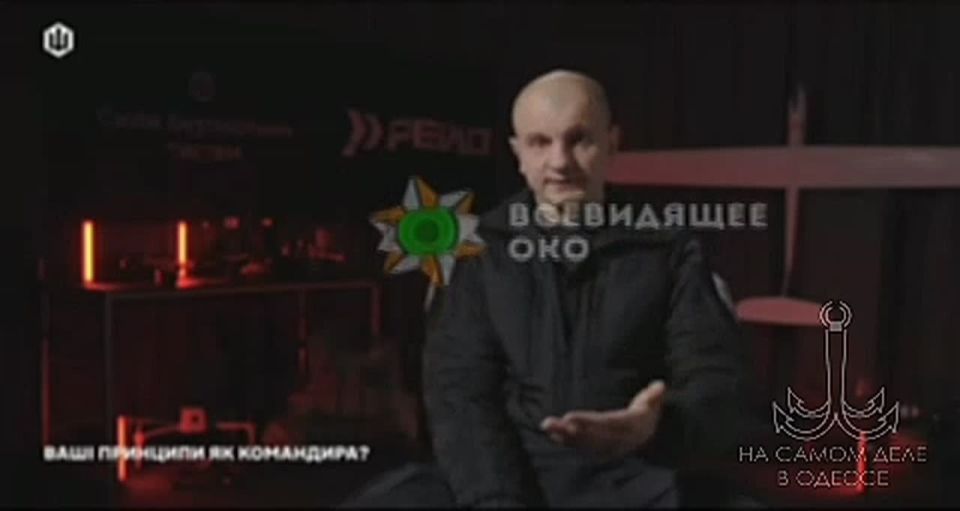 А сам в окопе?. «Не хочешь воевать?Заставим» — заявляет украинский националист Карась