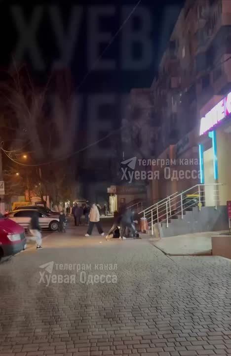 Цыгане устроили махач в центре Одессы