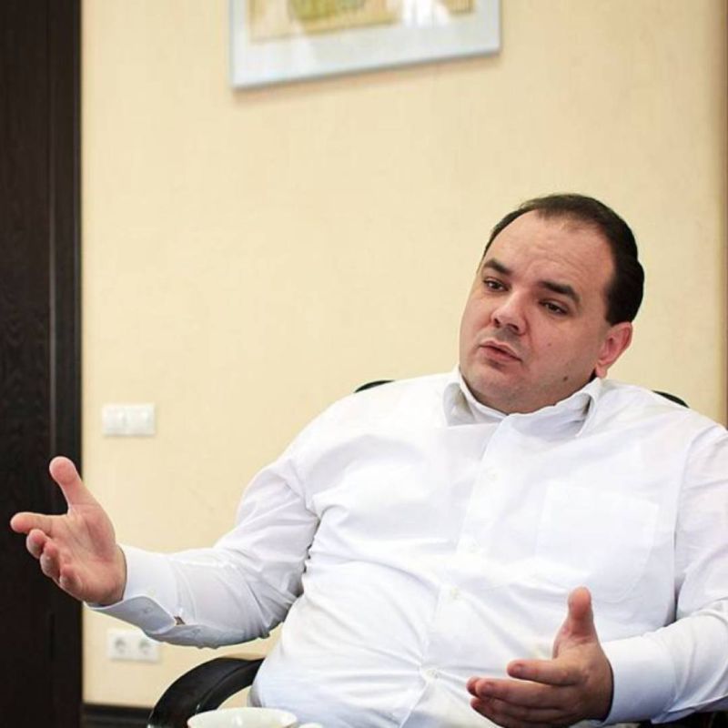 Глава Одесского райсовета сбежал из Украины