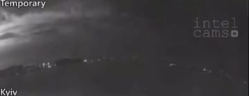 Взрывы прогремели в Одессе, передают украинские издания