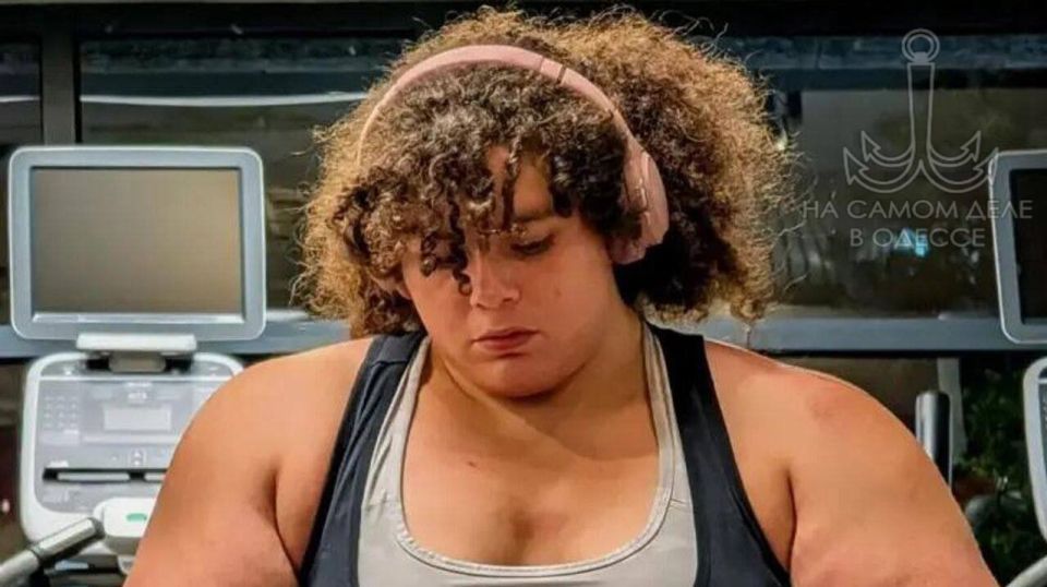 Пэрэмога не удалась. С 20 по 23 ноября в Арлингтоне, штат Техас, прошёл турнир Official Strongman Games в женской категории