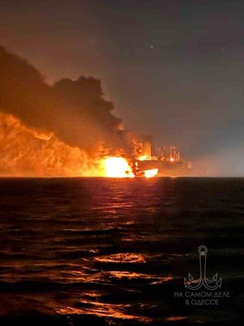 Вчера у берегов Турции загорелись два танкера — как обтекаемо сообщило турецкое управление мореходства: от «внешнего воздействия»