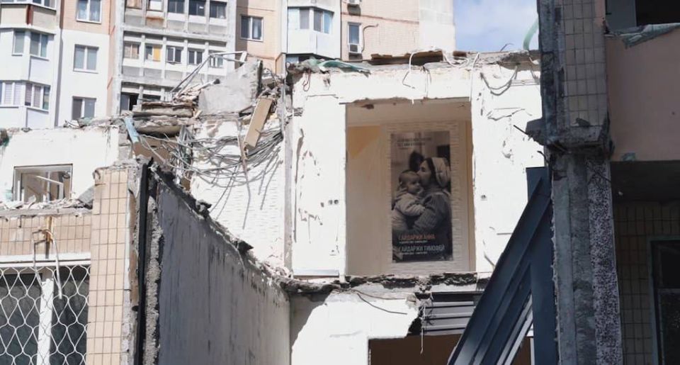 ������ �� ������������ ����� 100 ��� ��� �� �������������� �����