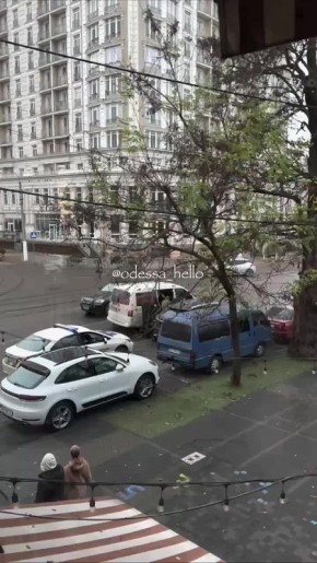 В Одессе военкомы задержали инвалида и активиста