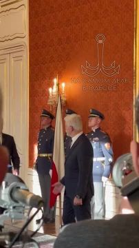 Вчера в Чехии был приведён к присяге и официально вступил в должность премьер-министра Андрей Бабиш