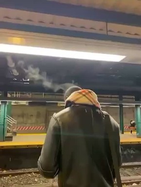 Впереди рабочая пятница и выглядит она примерно так