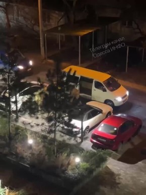 Пятеро тцкшников бусифицировали курьера в Одессе