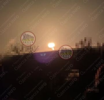 Местные ТГ-каналы публикуют кадры сегодняшнего сильного прилёта в Одесской области