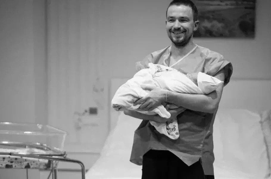 Актеры и музыканты от 30 до 65 лет, ставшие папами в 2025-м Актеры и музыканты от 30 до 65 лет, ставшие папами в 2025-м