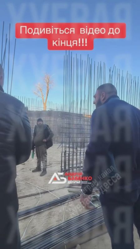 � ������ ������� ��������� �� "�����������" ������ ������� �������� � ������� � ������� ����������, ��������� ������� ������ � ���������� �� �������