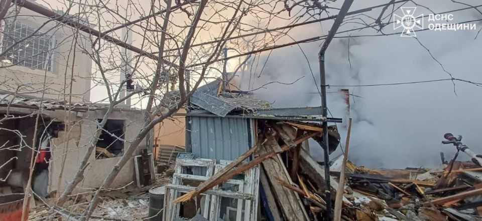 В сети показали последствия ударов по инфраструктуре Черноморска