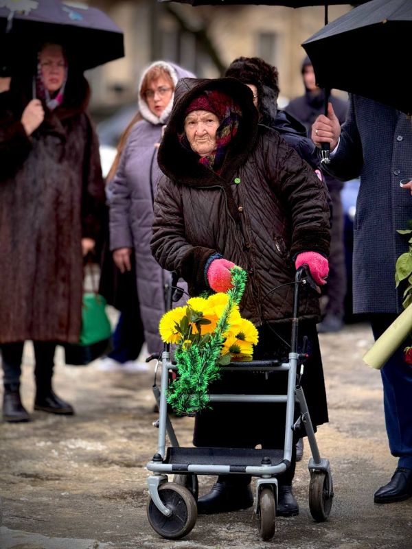 � ������ ���������� ����� ���������