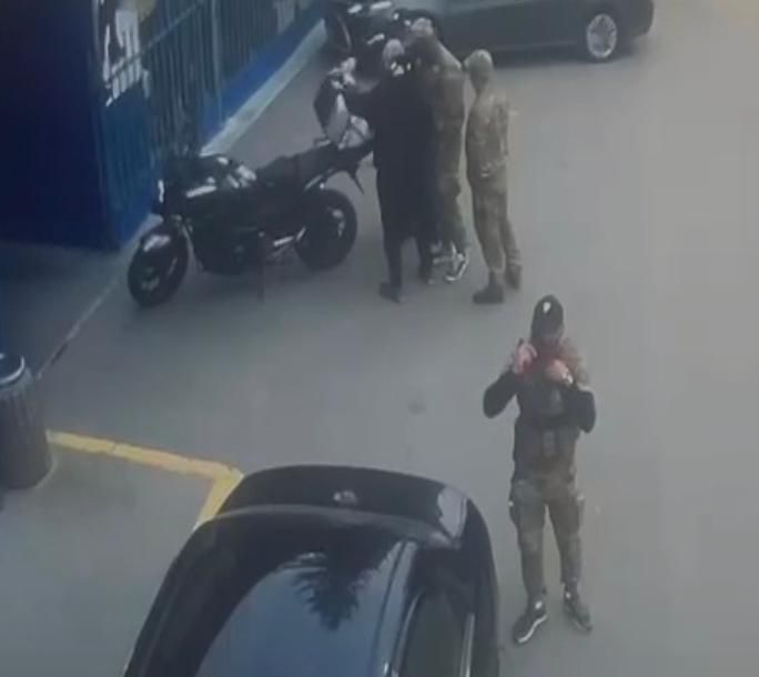 Отдельно расследуется дело №12025211040001660 от 03.10.2025 по ч.2 ст. 289 УК Отдельно расследуется дело №12025211040001660 от 03.10.2025 по ч.2 ст. 289 УК