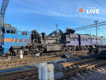 Ночью ВС РФ атаковали железнодорожную инфраструктуру Украины, — Кулеба